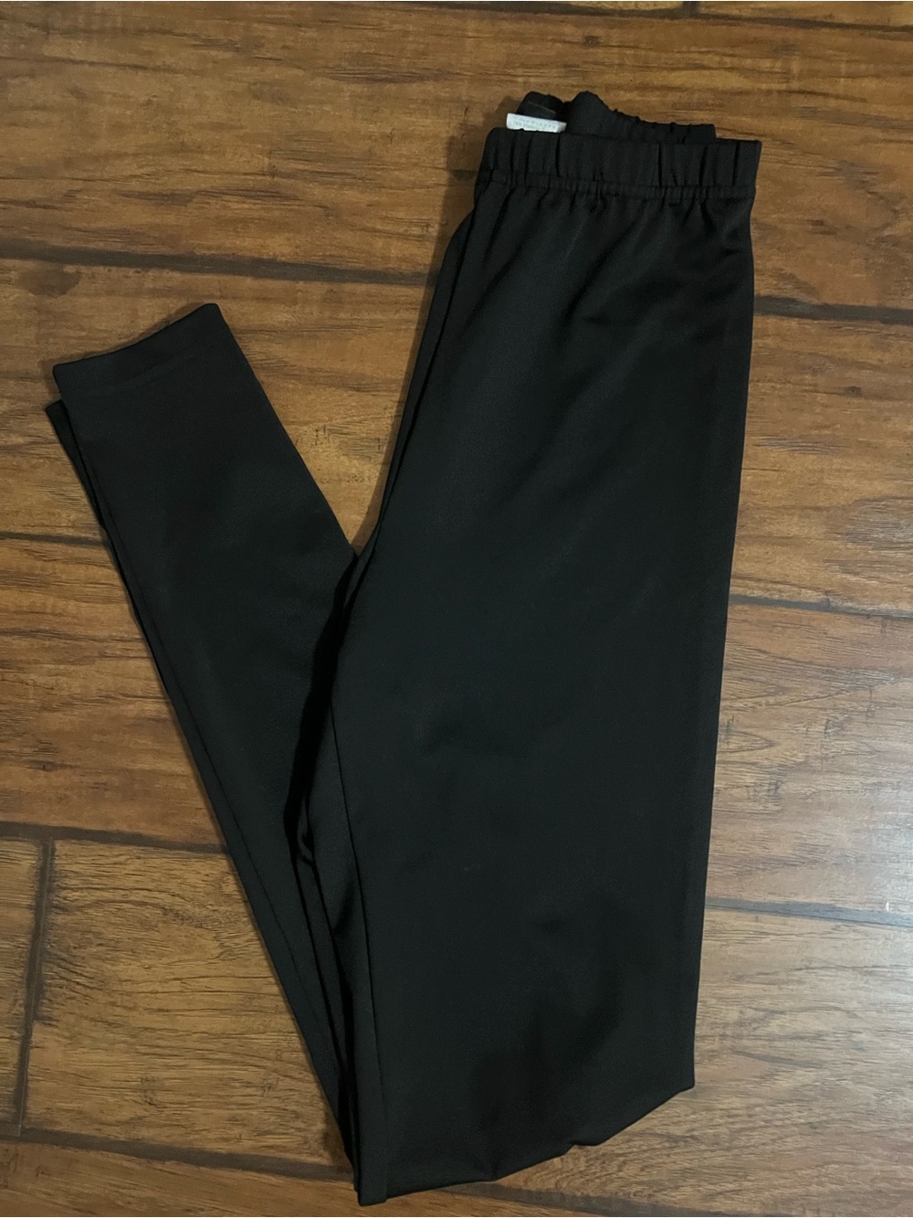 Black leggings